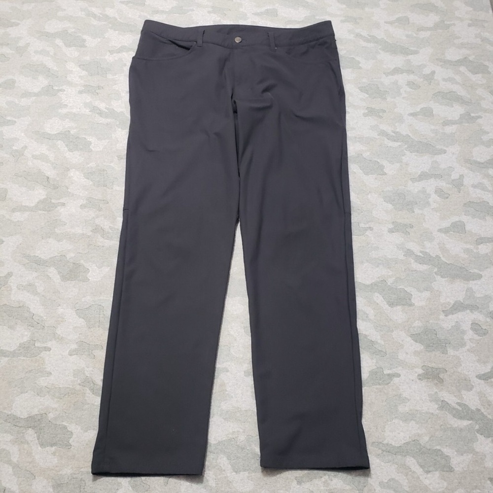 Lululemon Athletica Men's Dress Pants - Black